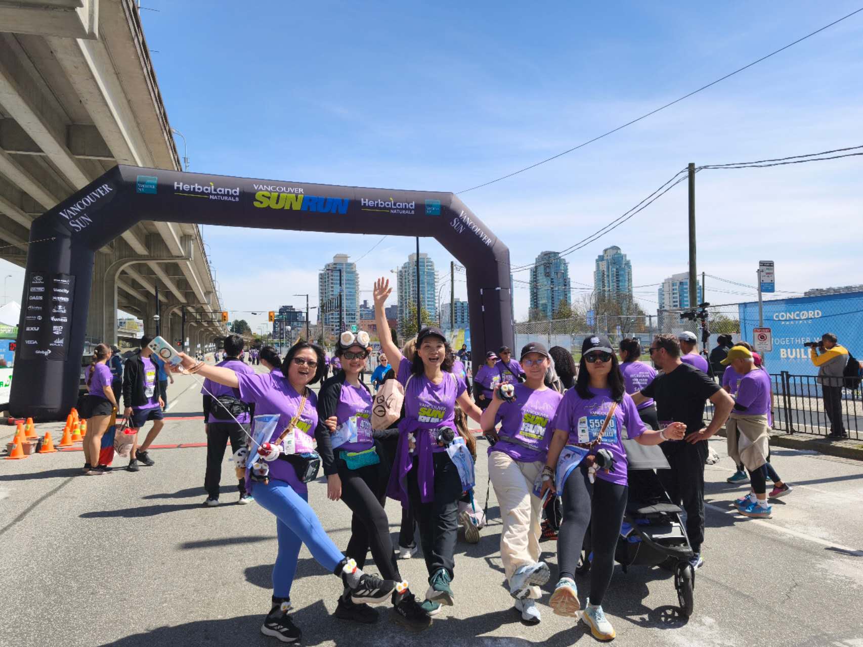 Vancouver ShengMi Sun Run memory.